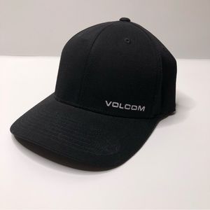 Volcom flex fit hat